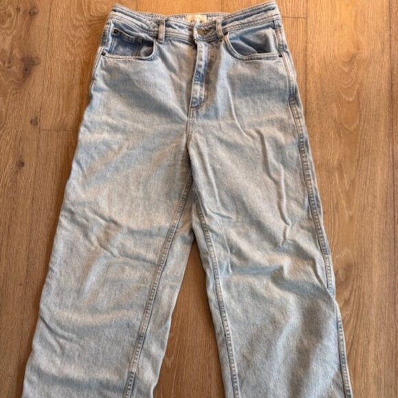Sezane Le Crop Jean, Light Blue, Size 8 - Picture 2 of 2